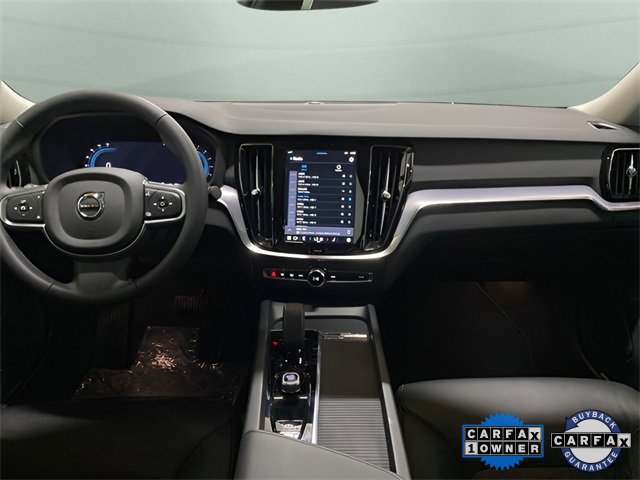 Used 2025 Volvo S60 B5 Core image 12