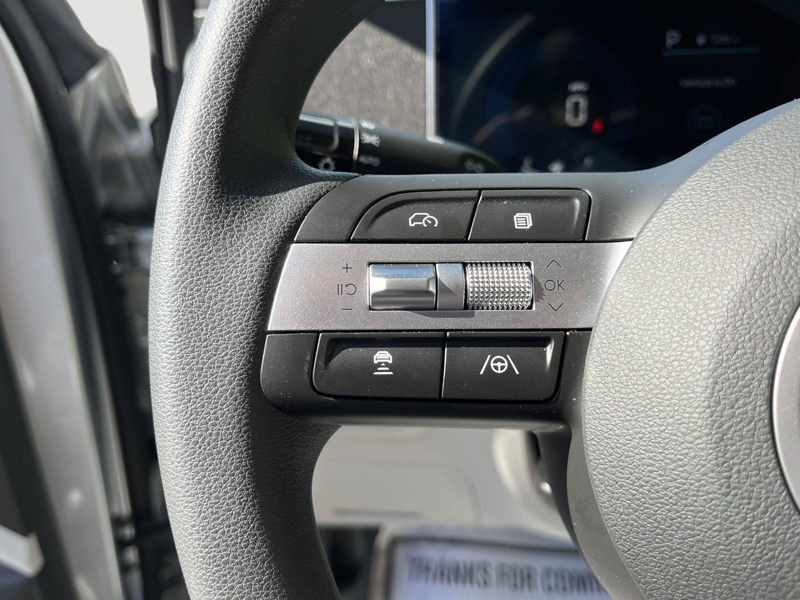 Used 2025 Hyundai Tucson SE AWD/4WD image 29