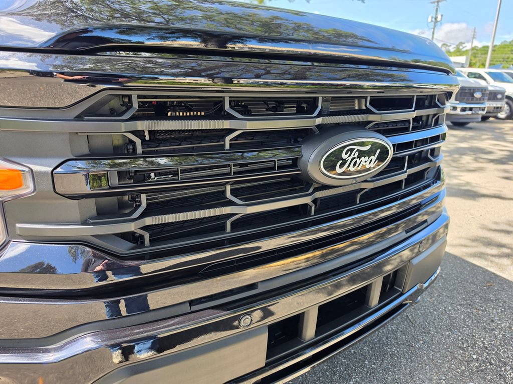 New 2026 Ford F150 XLT w/ Equipment Group 302A MID AWD/4WD image 15