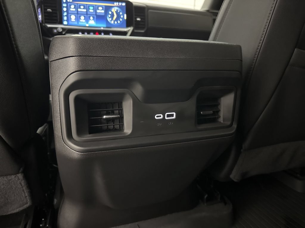 Used 2024 Chevrolet Silverado 1500 LT Trail Boss w/ Convenience Package II AWD/4WD image 43