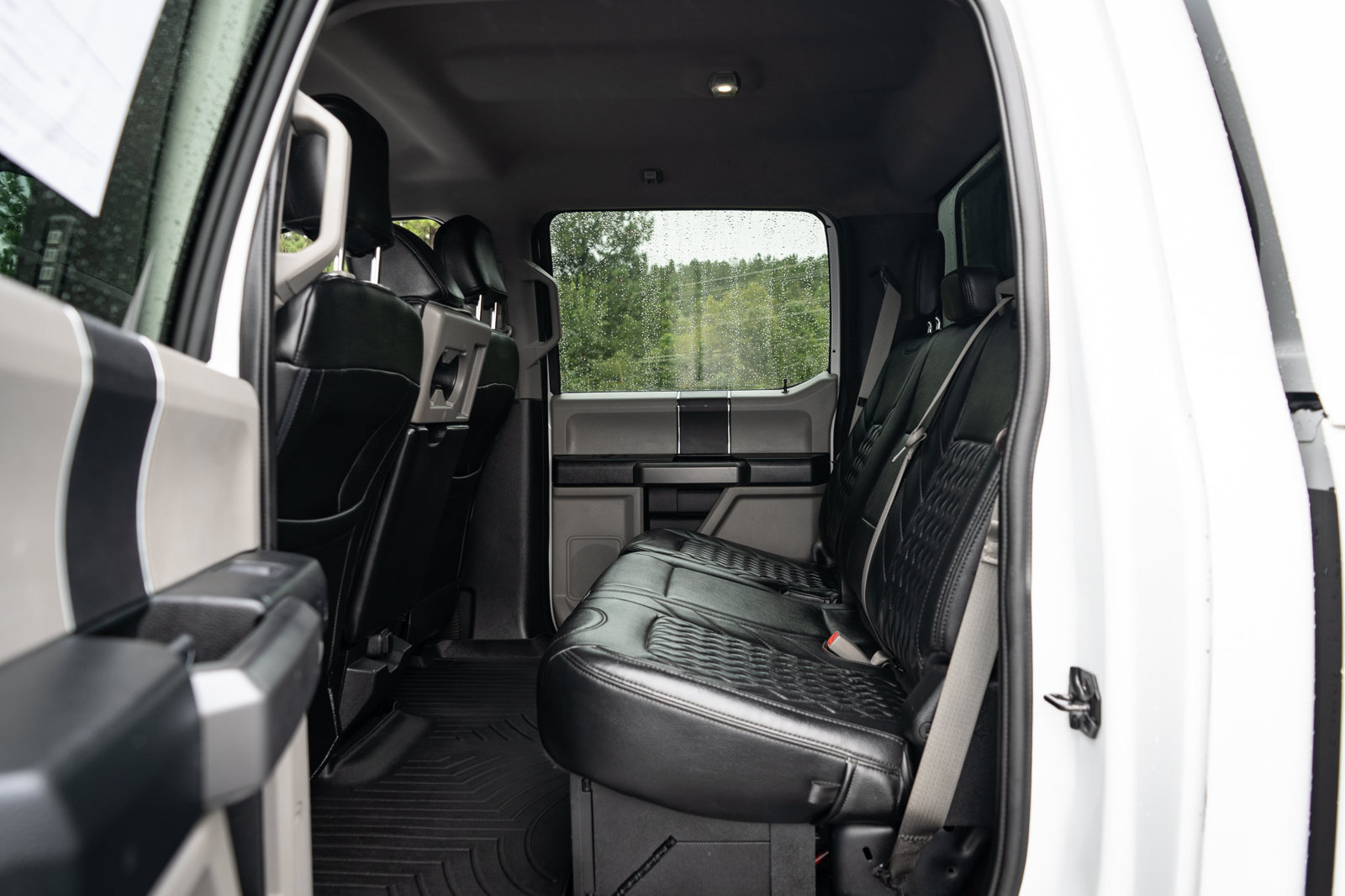 Used 2019 Ford F350 XLT AWD/4WD image 17