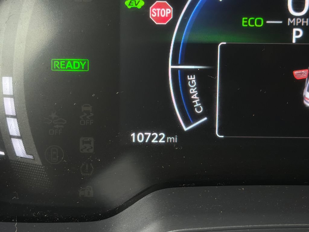 Used 2026 Toyota Corolla LE FWD image 31