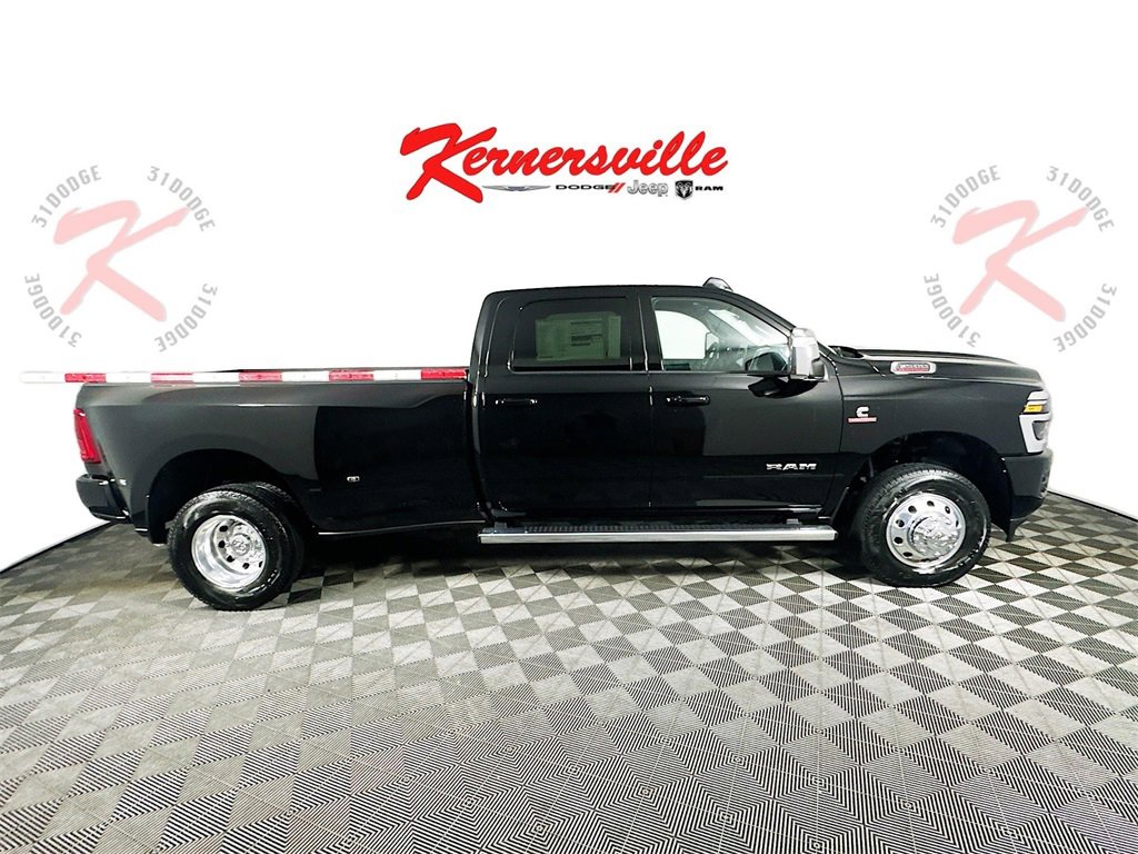 New 2025 RAM 3500 Laramie image 8