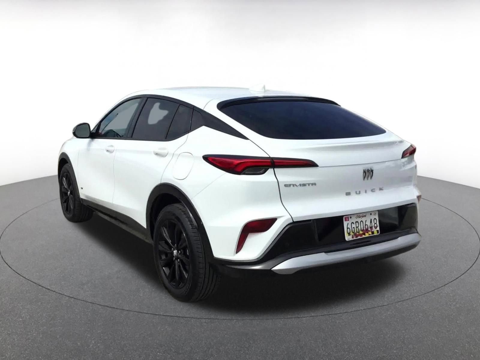 Used 2025 Buick Envista Sport Touring image 10