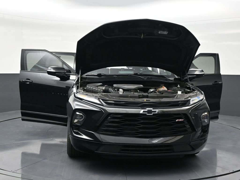 Used 2023 Chevrolet Blazer RS w/ Enhanced Convenience Package FWD image 34