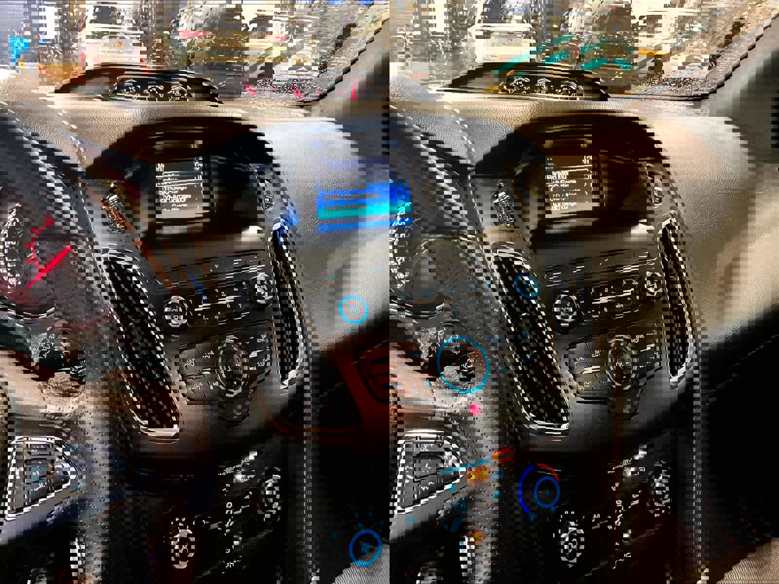 Used 2018 Ford Focus ST image 18