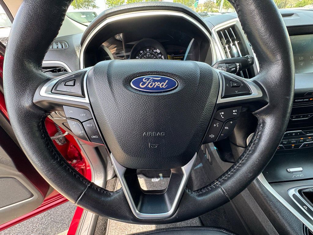 Used 2015 Ford Edge SEL w/ Equipment Group 201A FWD image 15