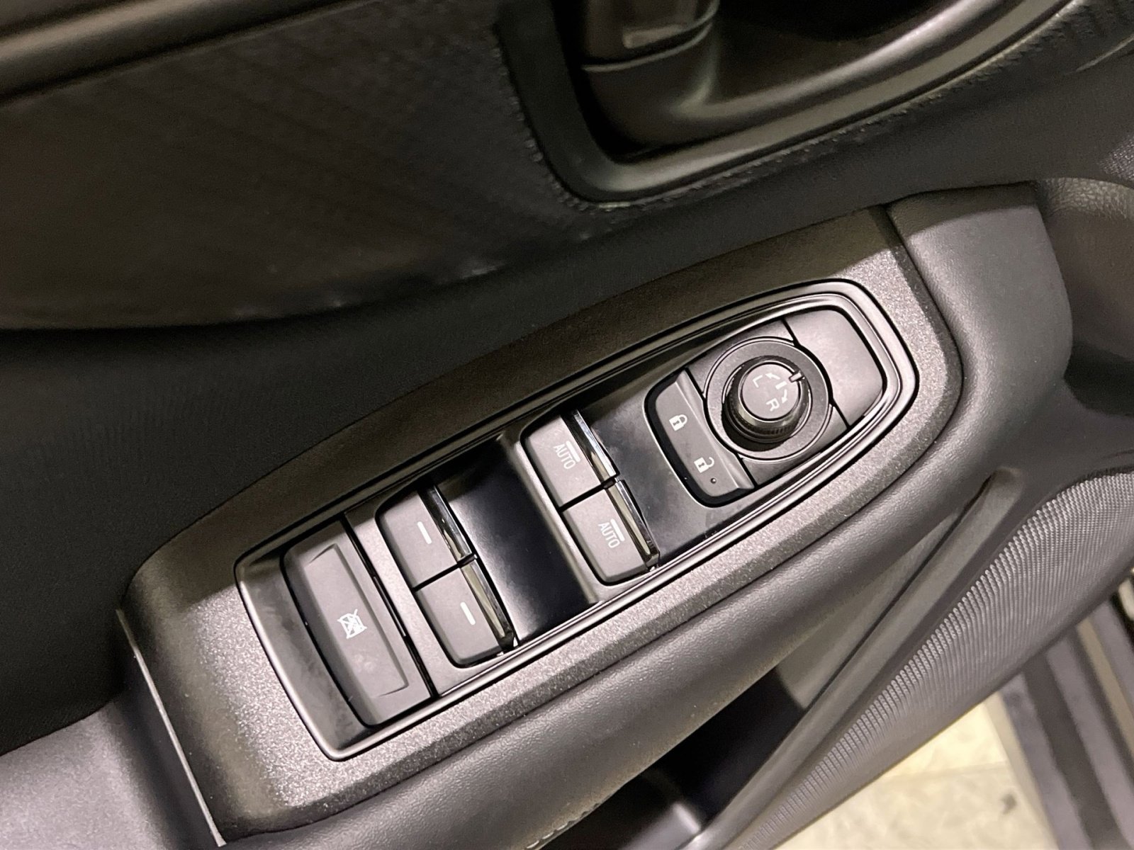 Used 2025 Subaru Outback image 29