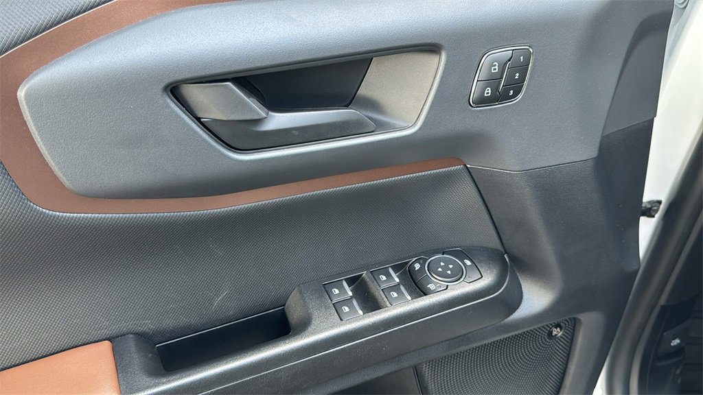 Certified 2024 Ford Bronco Sport Outer Banks w/ Tech Package image 19