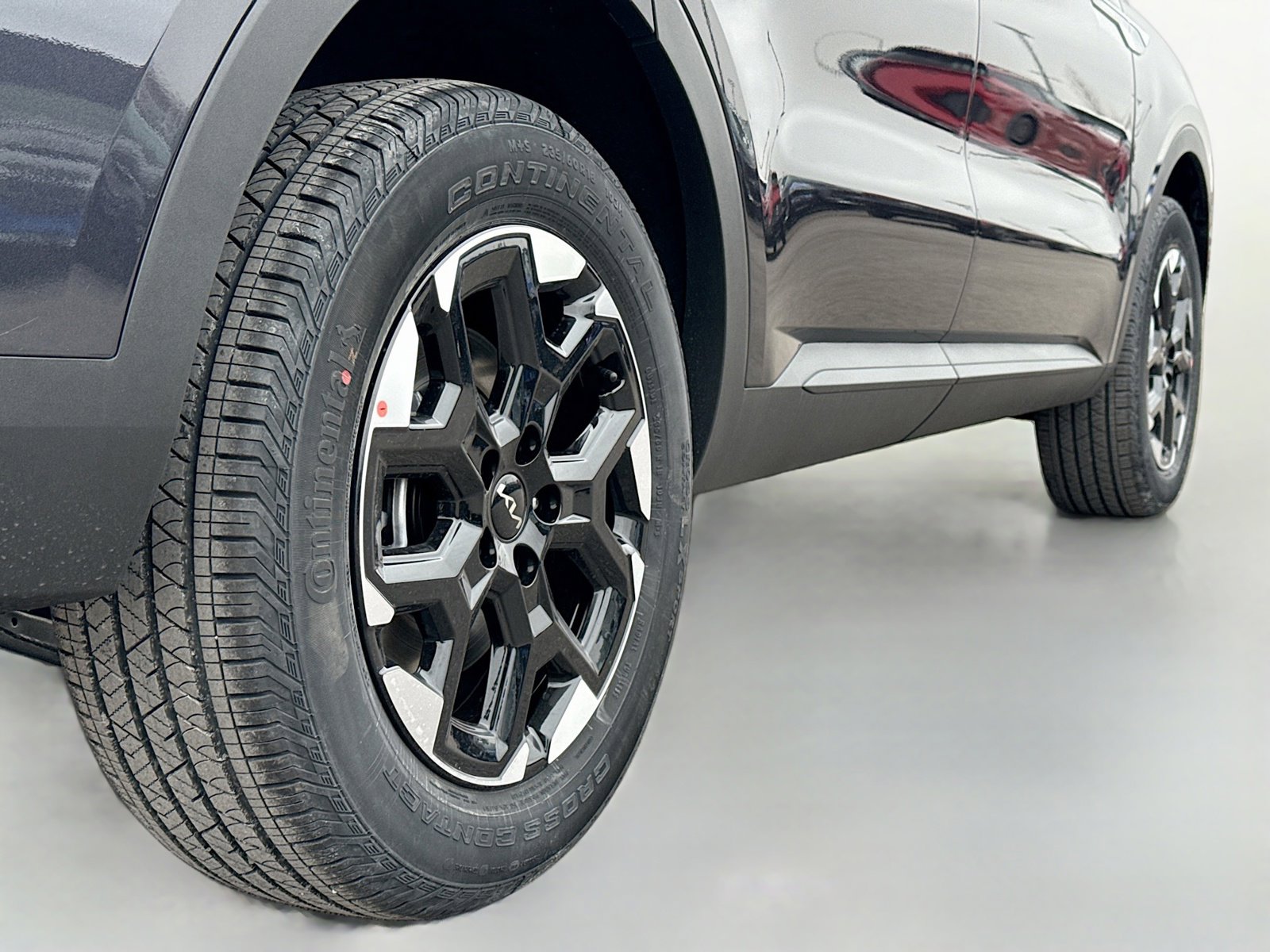 New 2026 Kia Sorento S w/ S Panoramic Sunroof Package image 12