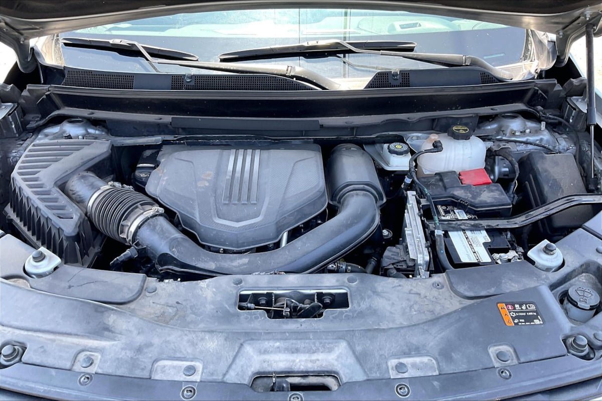 Used 2024 Chevrolet Traverse LT FWD image 10