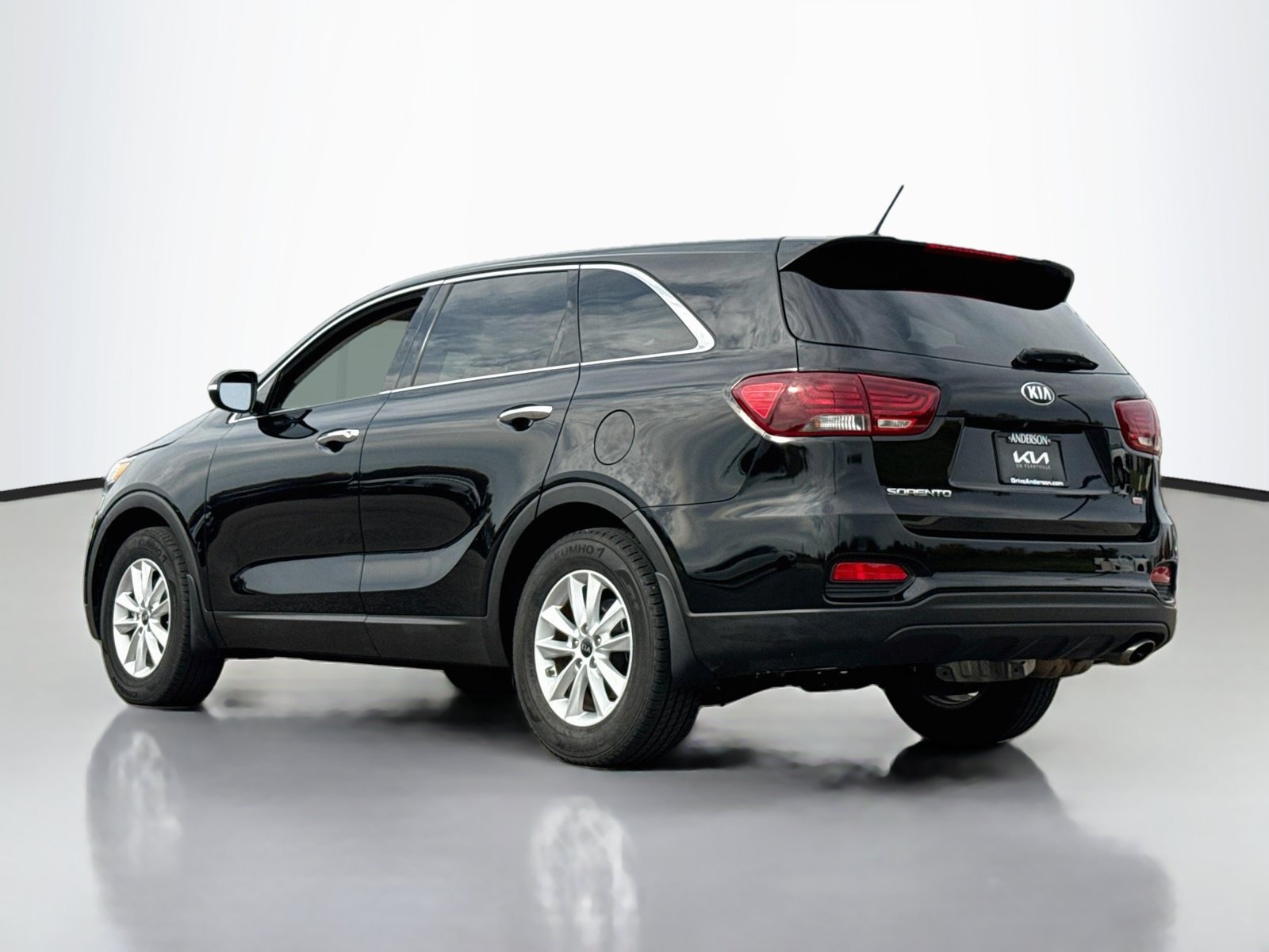 Used 2019 Kia Sorento L FWD image 5