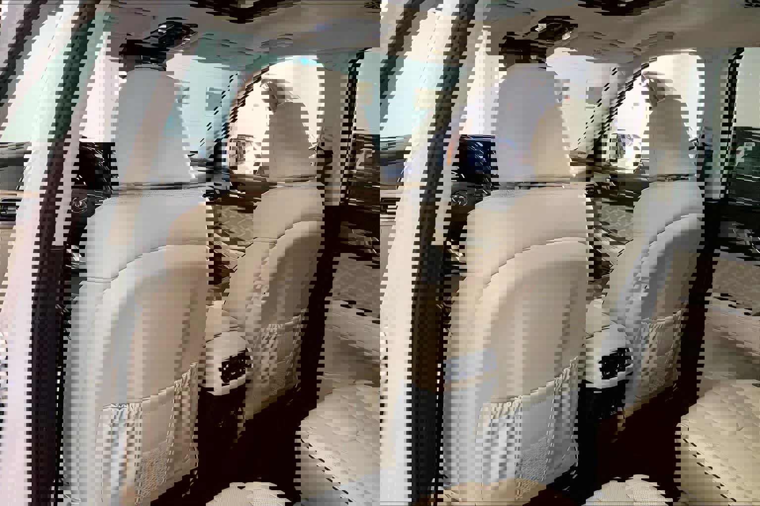 Used 2021 Hyundai Palisade Calligraphy w/ Cargo Package image 11