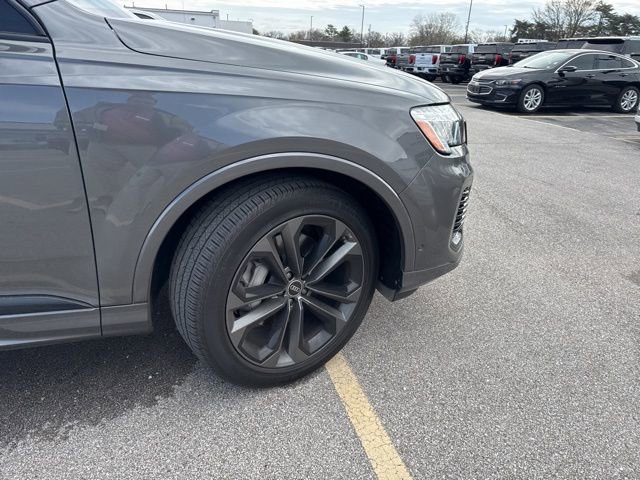 Used 2025 Audi Q7 3.0T Premium Plus image 10