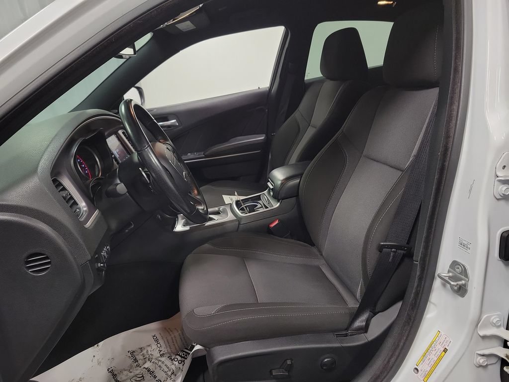 Used 2022 Dodge Charger SXT AWD/4WD image 13