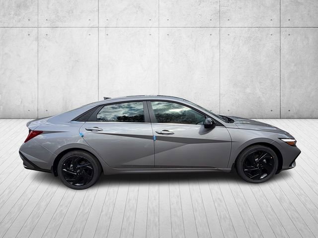 New 2026 Hyundai Elantra SEL Sport Premium FWD image 4