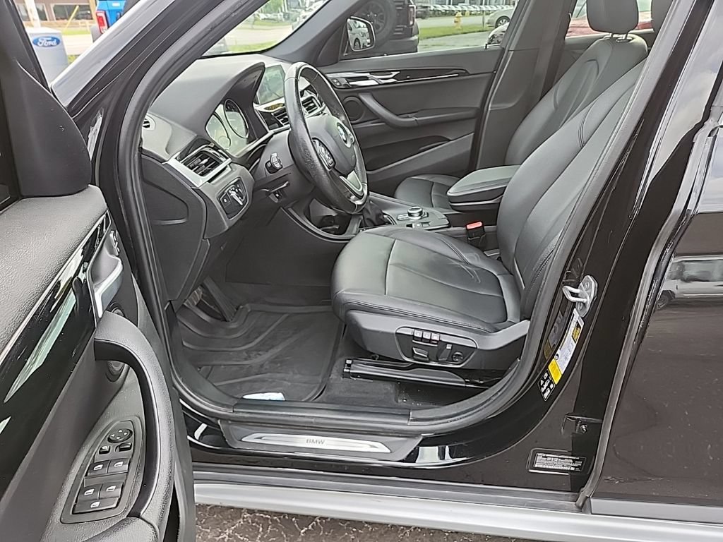 Used 2019 BMW X1 xDrive28i w/ Convenience Package AWD/4WD image 34