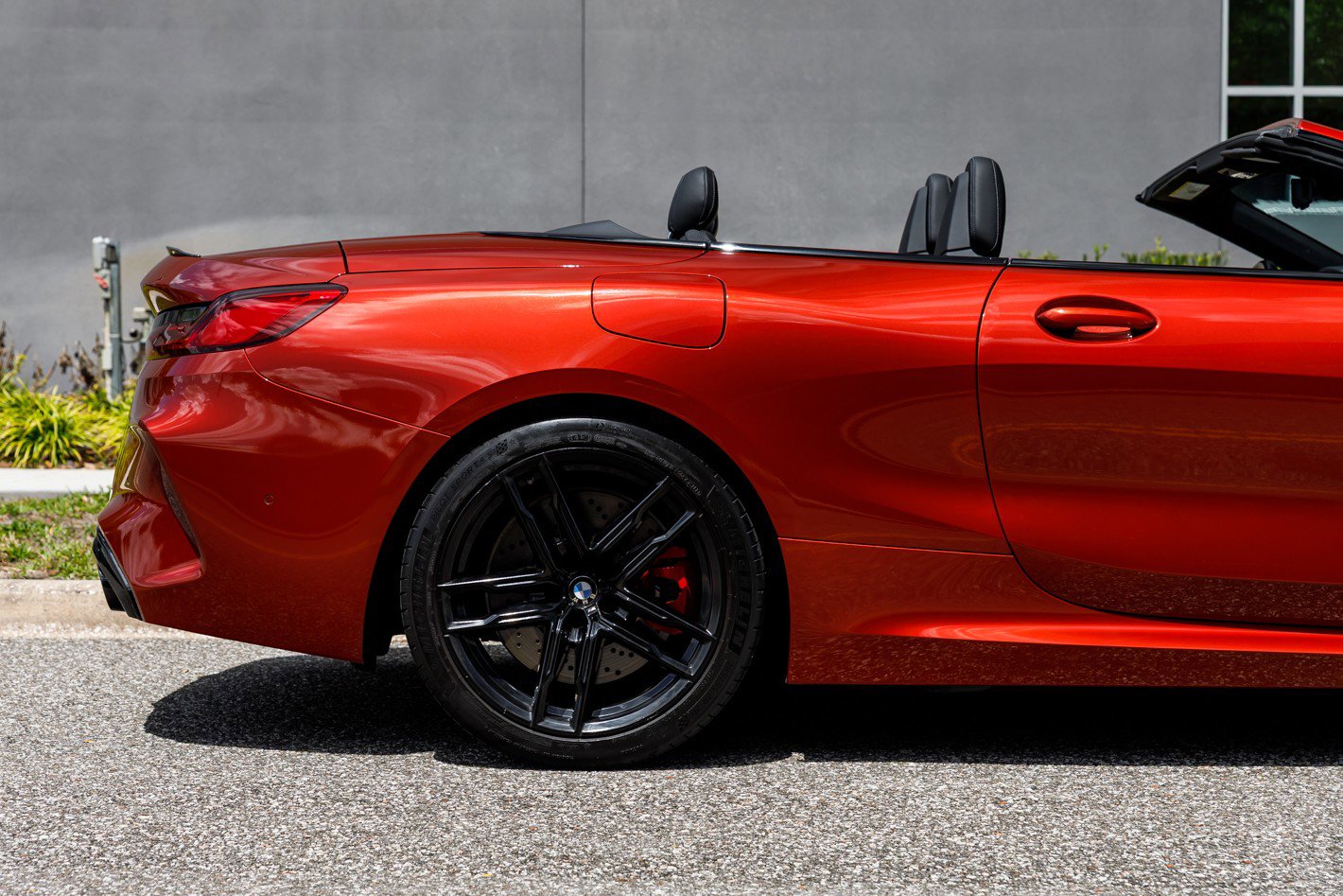 Used 2022 BMW M8 Competition w/ M Carbon Exterior Package image 7