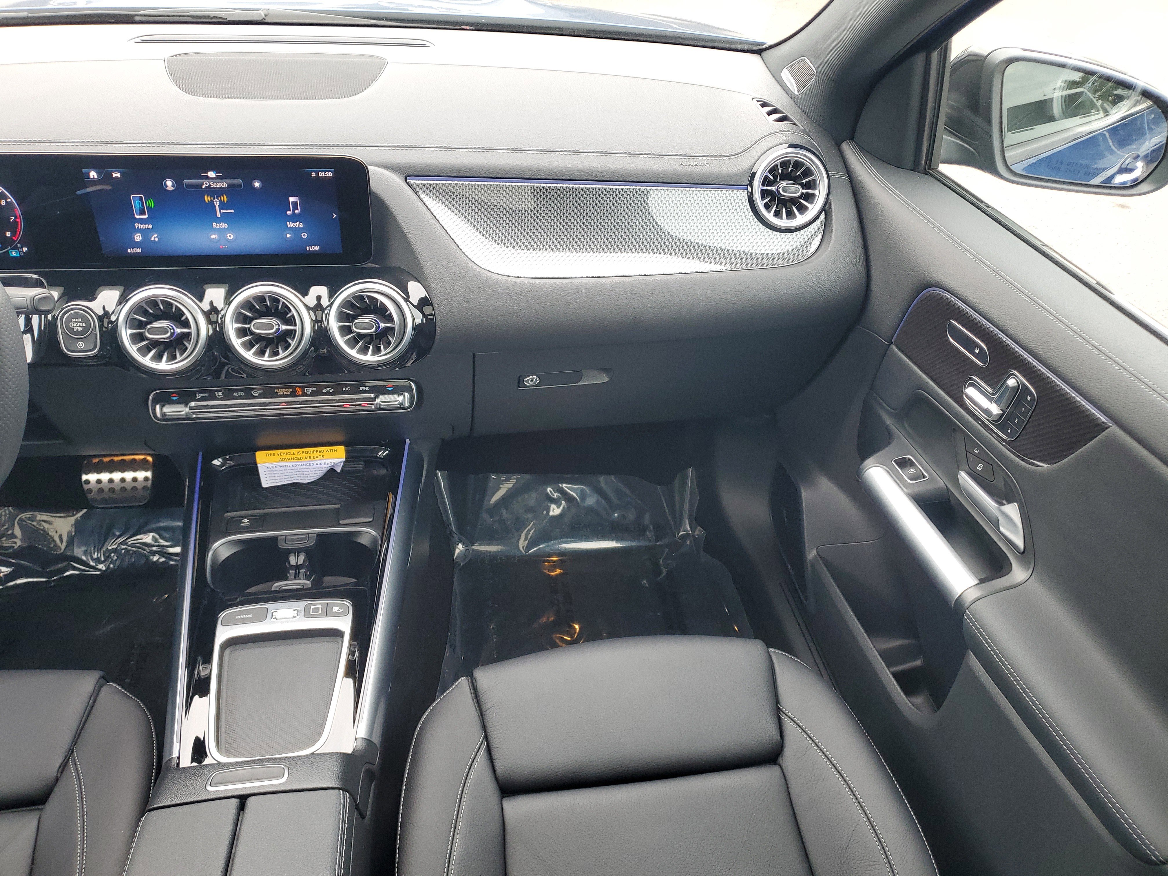 Certified 2025 Mercedes-Benz GLA 35 AMG 4MATIC image 15