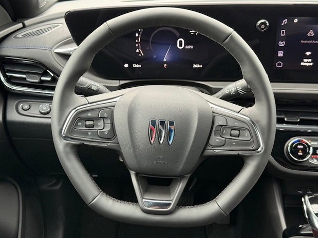 New 2026 Buick Envista Sport Touring image 27