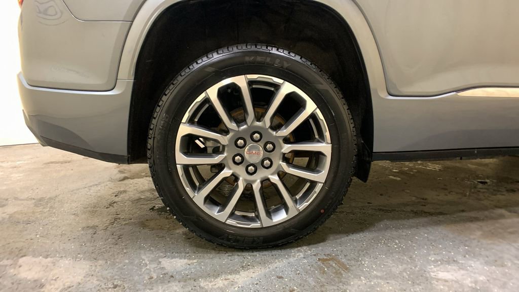 Used 2021 GMC Acadia Denali w/ Denali Technology Package image 19