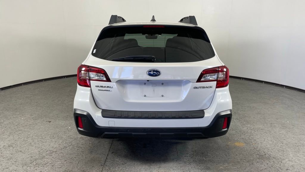 Used 2019 Subaru Outback 2.5i Limited w/ Popular Package #2 image 4