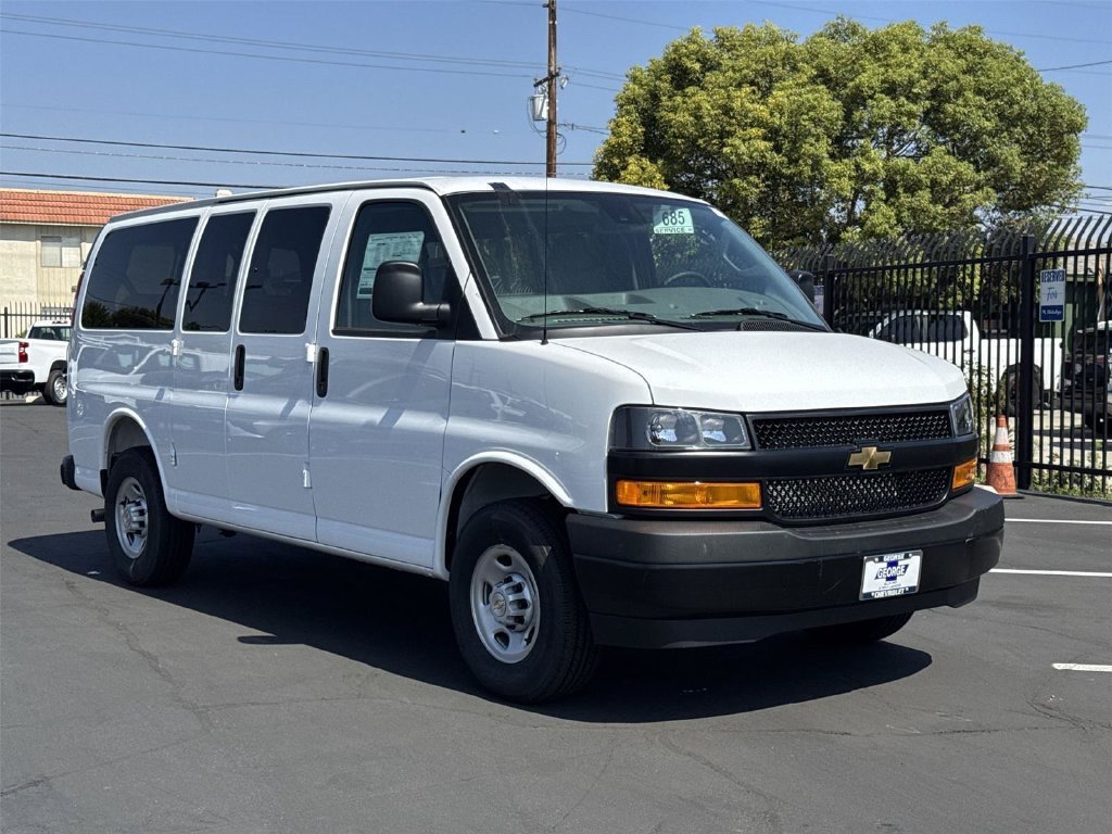 New 2026 Chevrolet Express 2500 LS RWD image 3