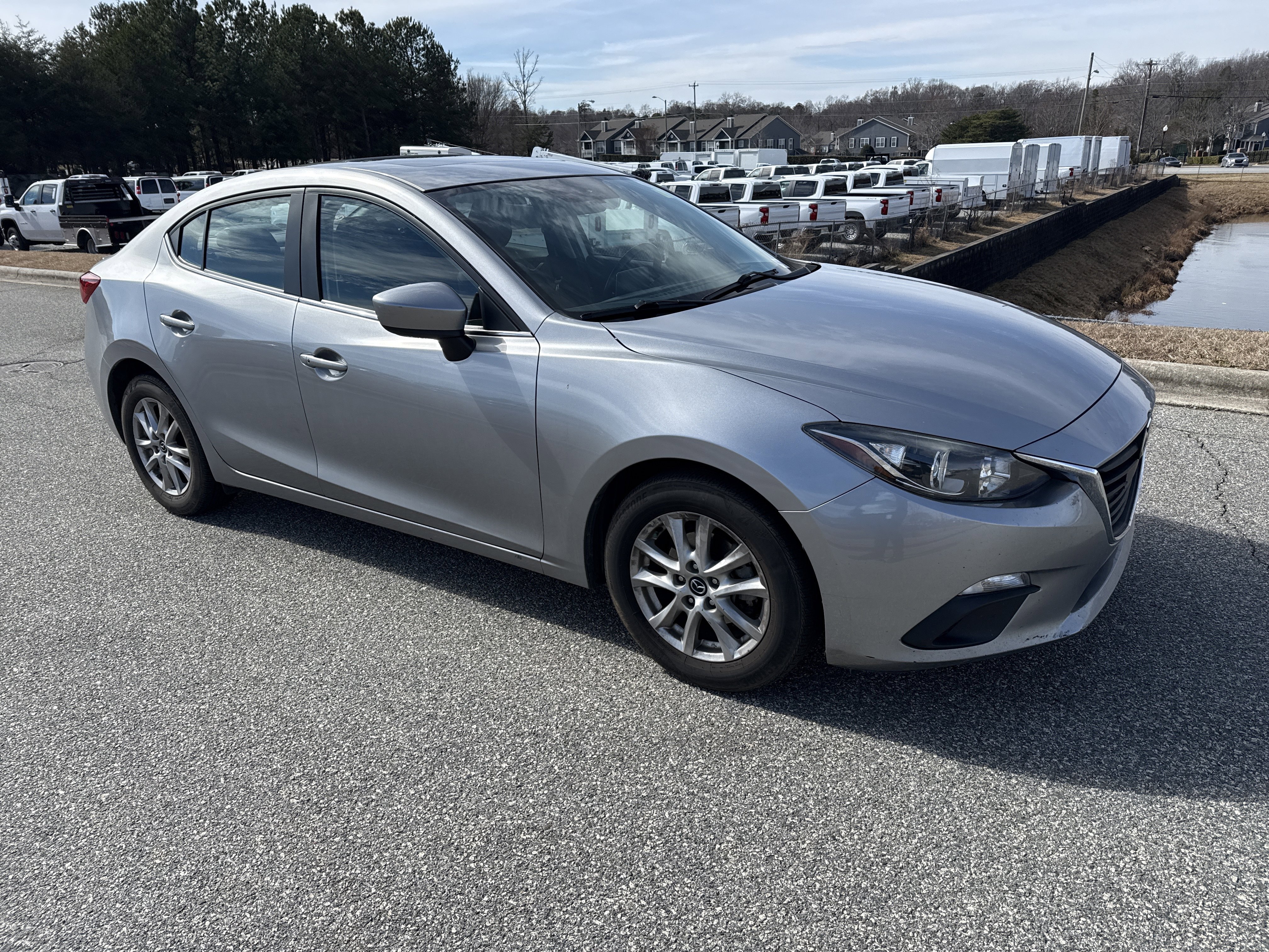 Used 2014 MAZDA MAZDA3 i Grand Touring video 2