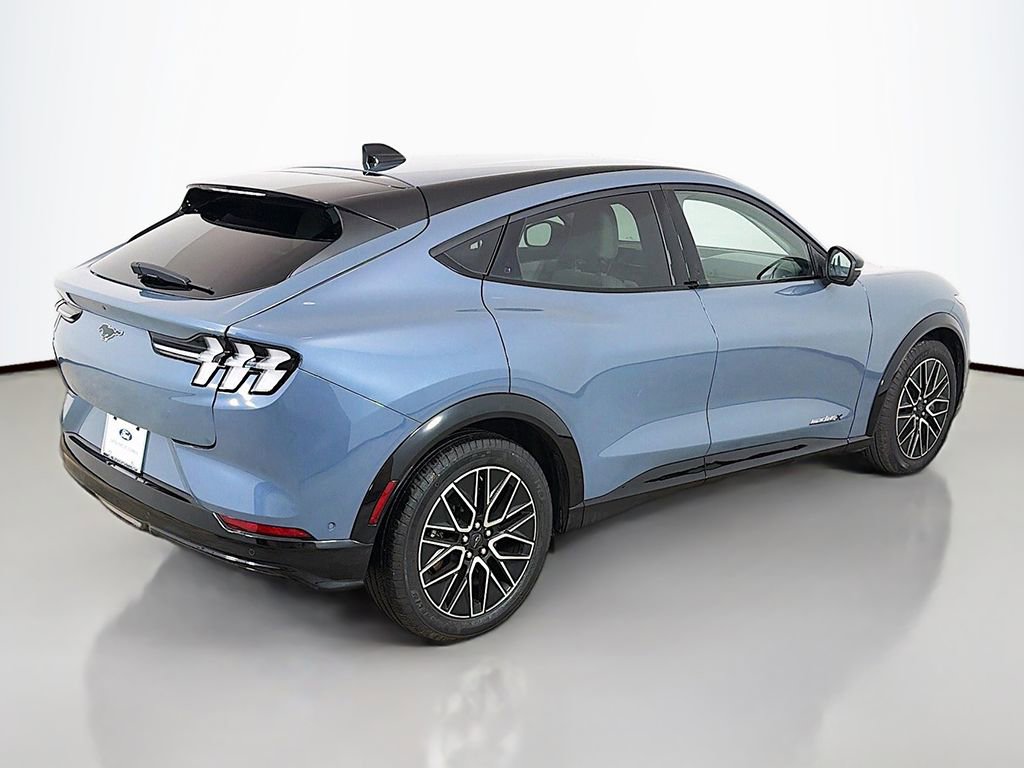 Used 2024 Ford Mustang Mach-E Premium image 11