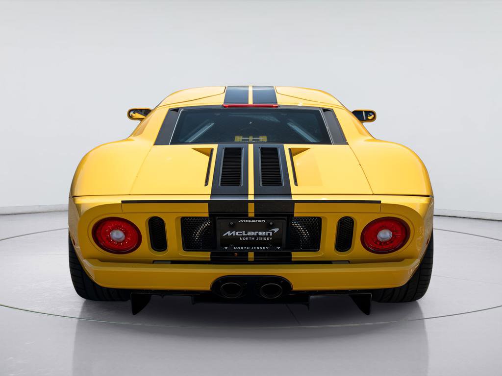 Used 2006 Ford GT RWD image 19