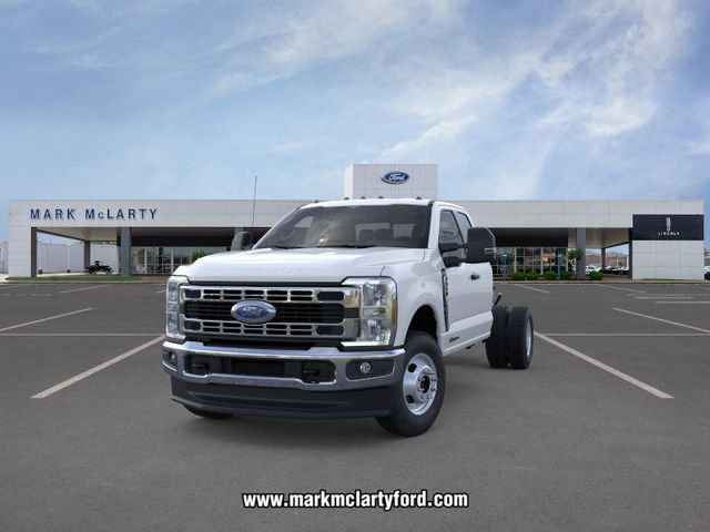 New 2026 Ford F350 XL w/ XL Chrome Package AWD/4WD image 2