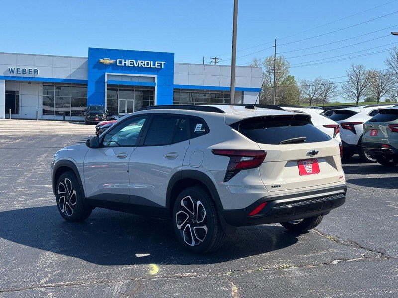 New 2026 Chevrolet Trax RS w/ Driver Confidence Package video 3