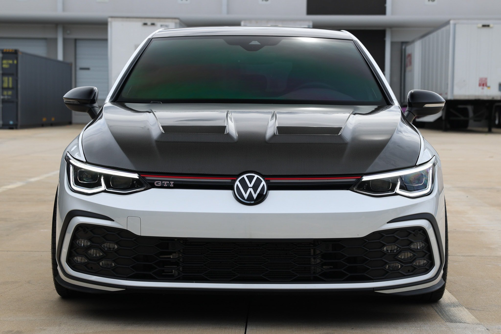 Used 2024 Volkswagen GTI SE FWD image 21