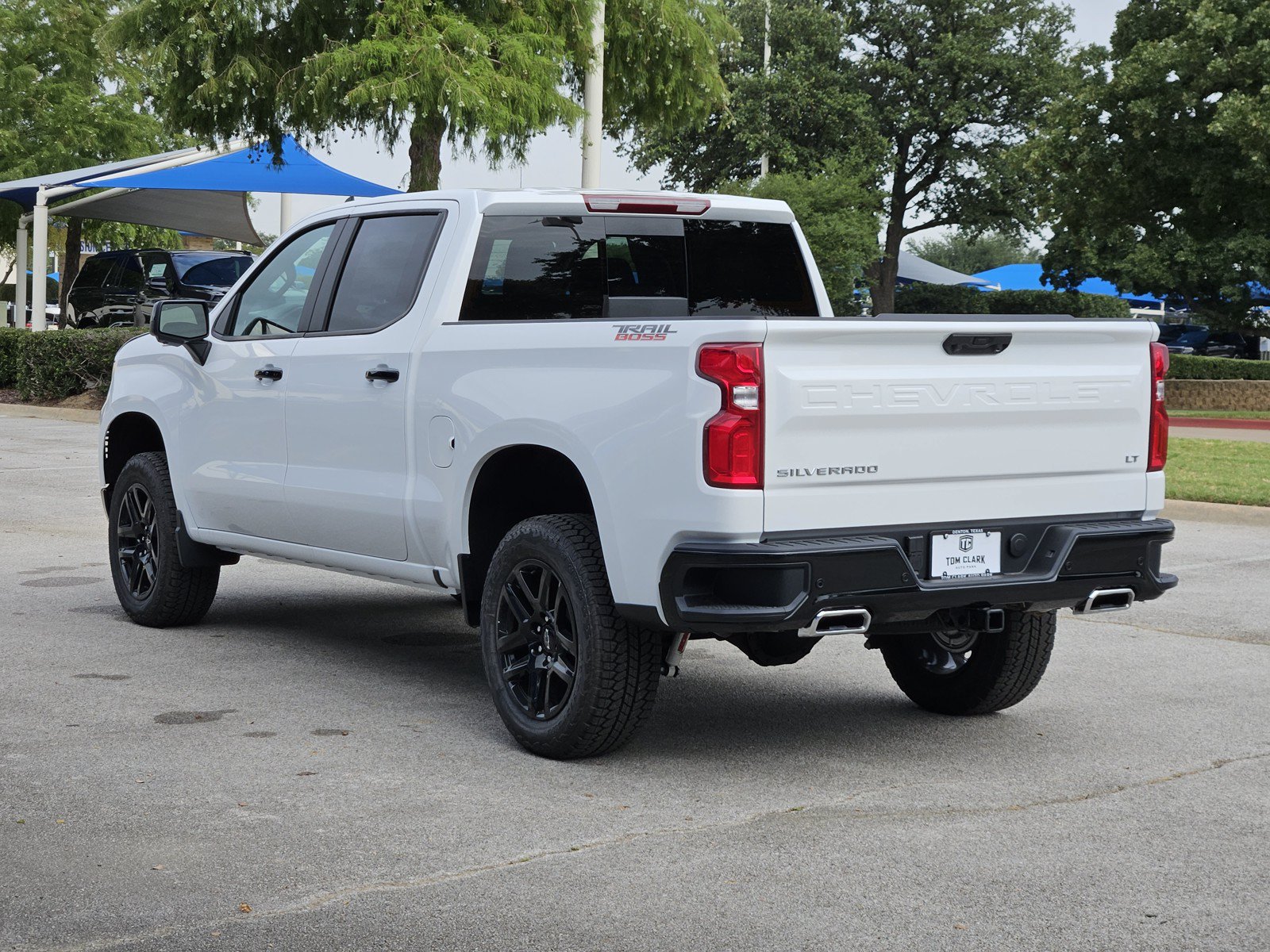 New 2026 Chevrolet Silverado 1500 LT Trail Boss w/ Safety Package AWD/4WD image 4