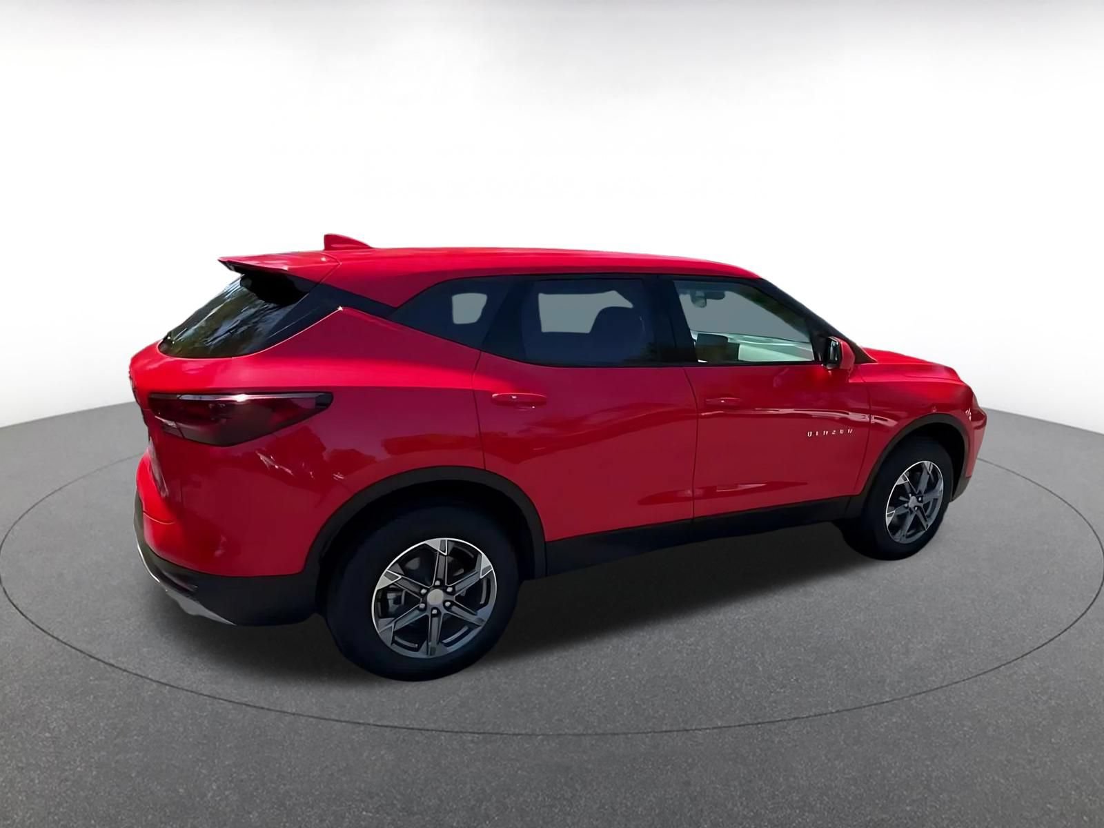 Used 2026 Chevrolet Blazer LT FWD image 14