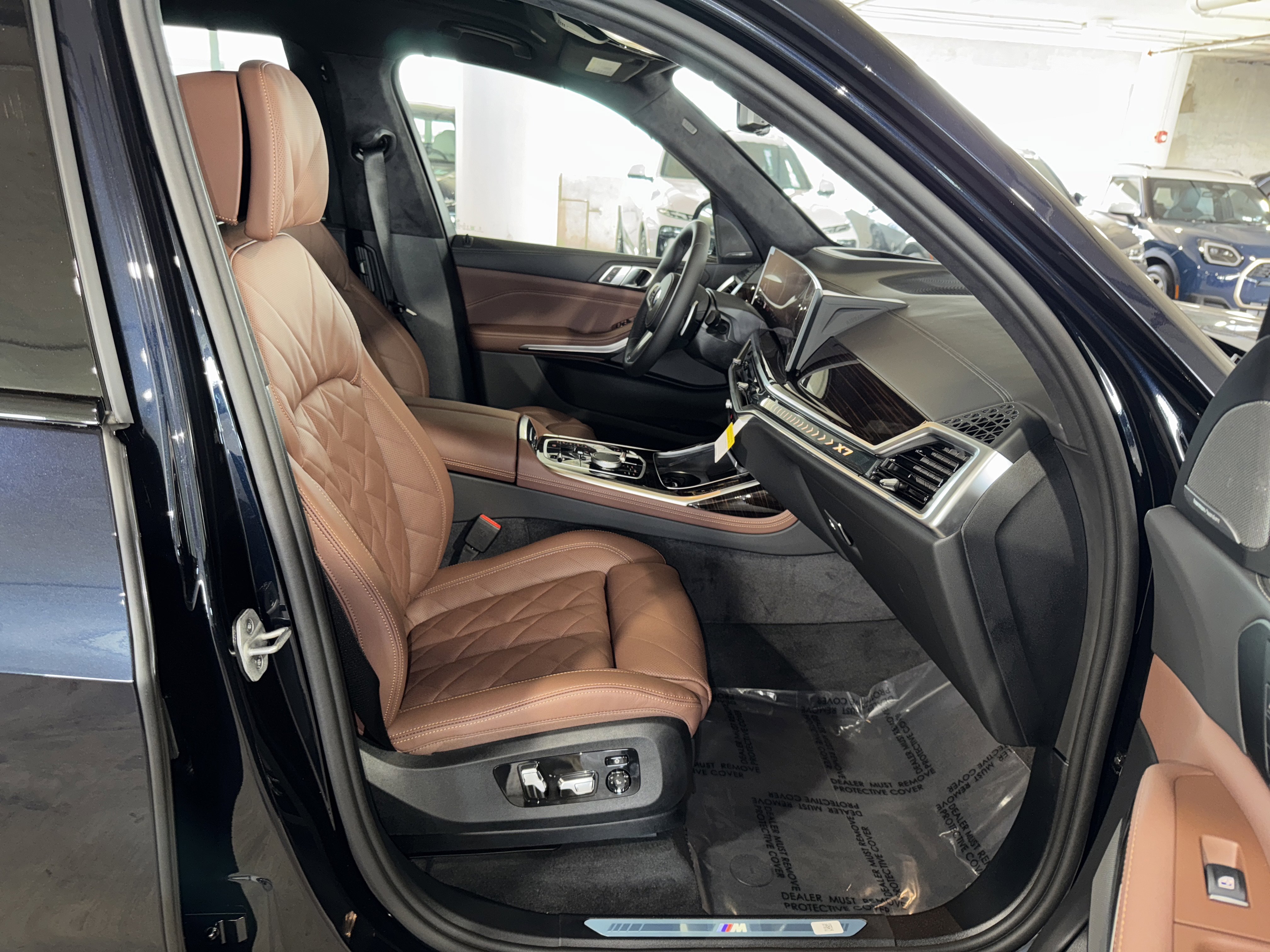 New 2026 BMW X7 xDrive40i w/ M Sport Package image 9