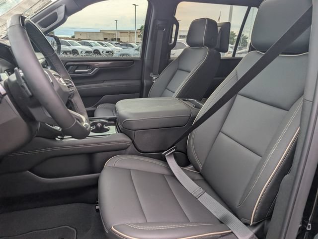 New 2026 GMC Yukon XL Elevation w/ Elevation Premium Package AWD/4WD image 18