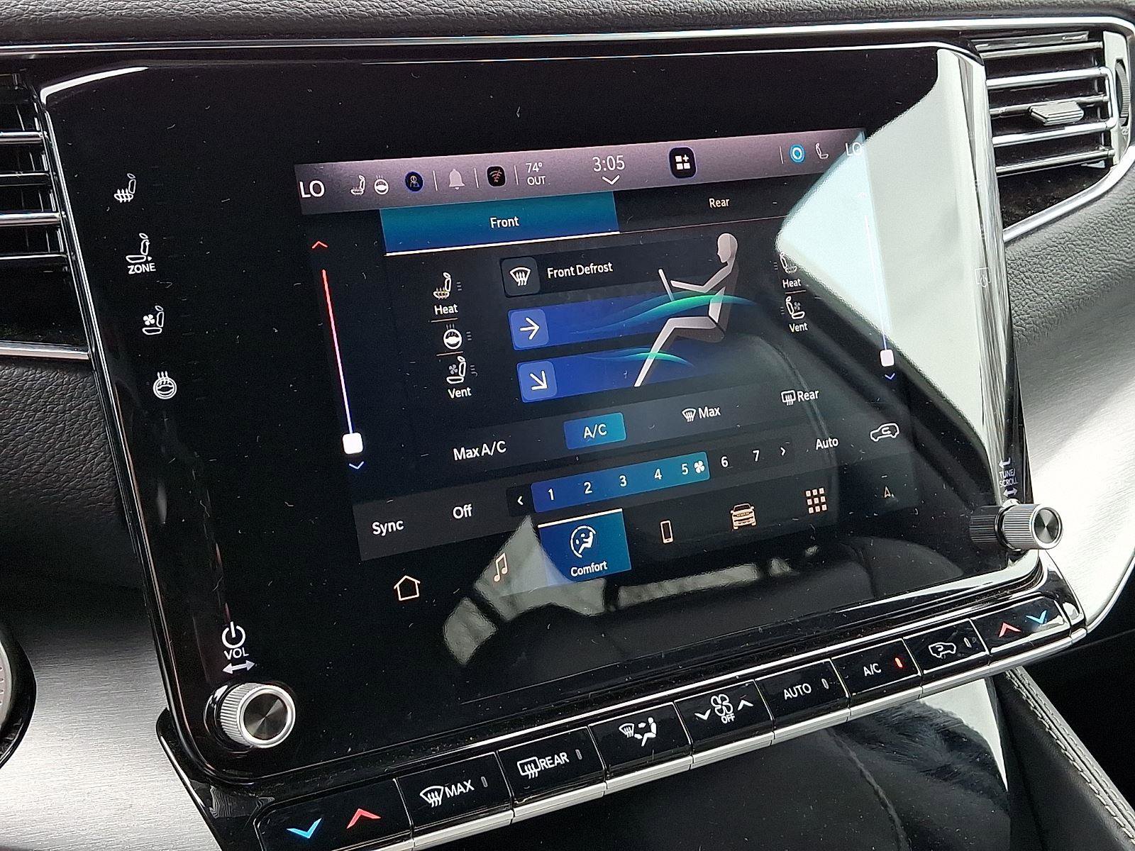 Certified 2025 Jeep Wagoneer L 4WD image 19