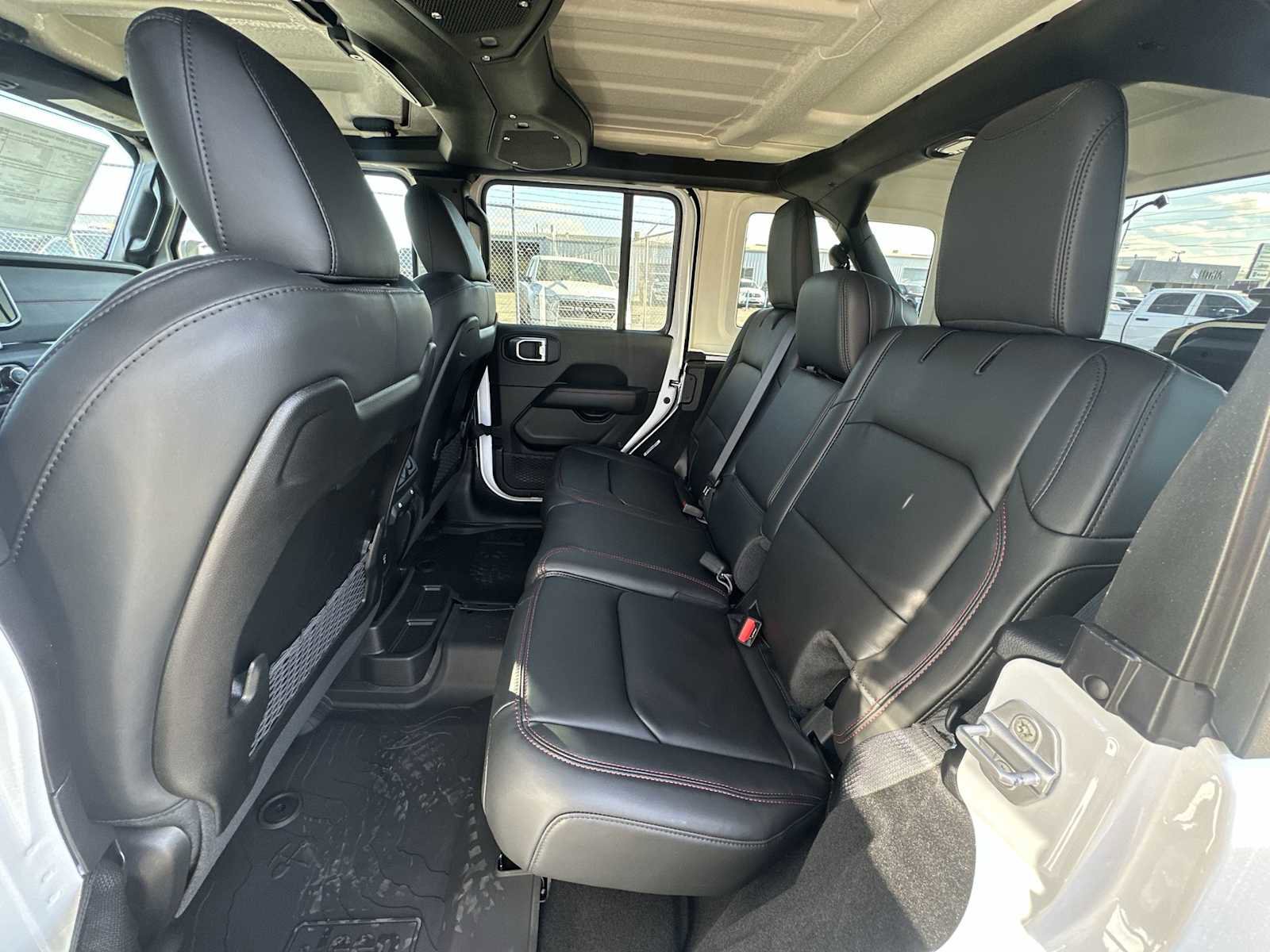 New 2026 Jeep Wrangler Unlimited Rubicon image 23