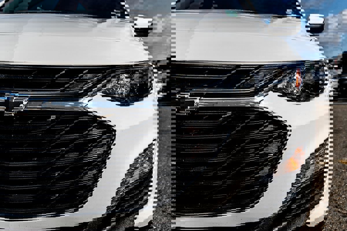 Used 2024 Chevrolet Malibu LT w/ Sport Edition image 9