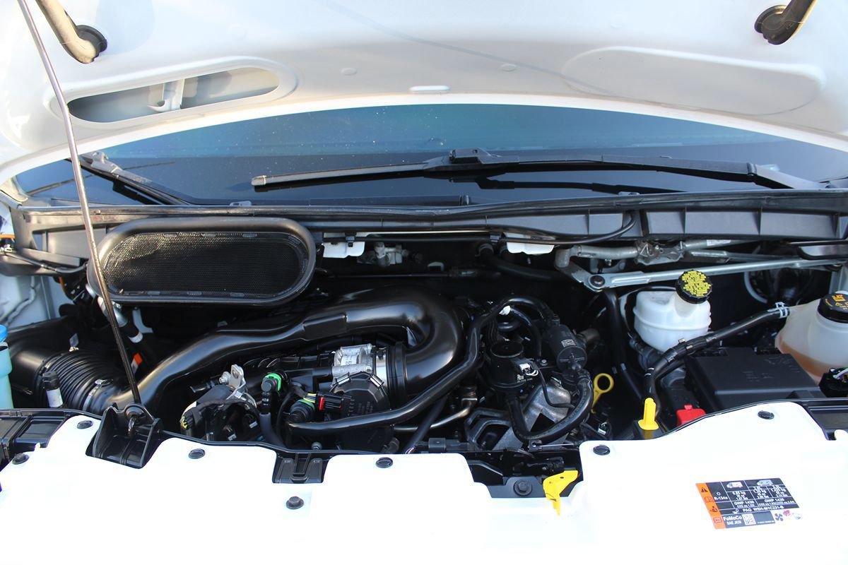 Used 2020 Ford Transit 250 Low Roof RWD image 25