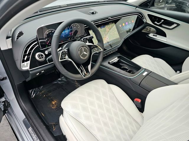 New 2026 Mercedes-Benz E 350 4MATIC Sedan image 14