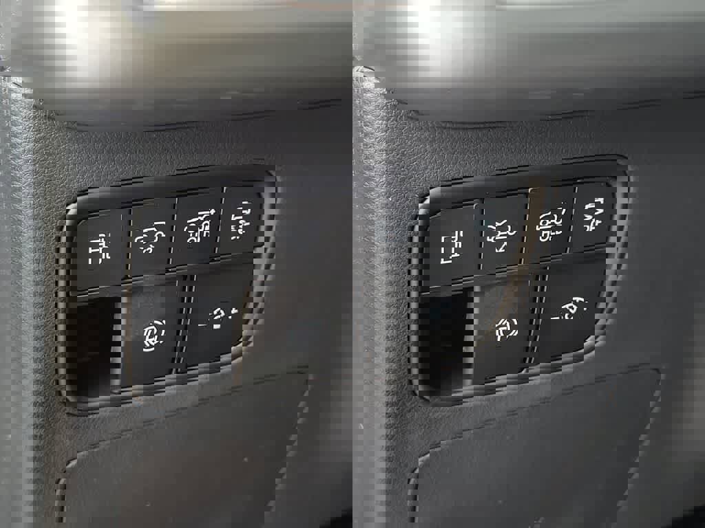 New 2026 Hyundai Ioniq 9 SE image 12