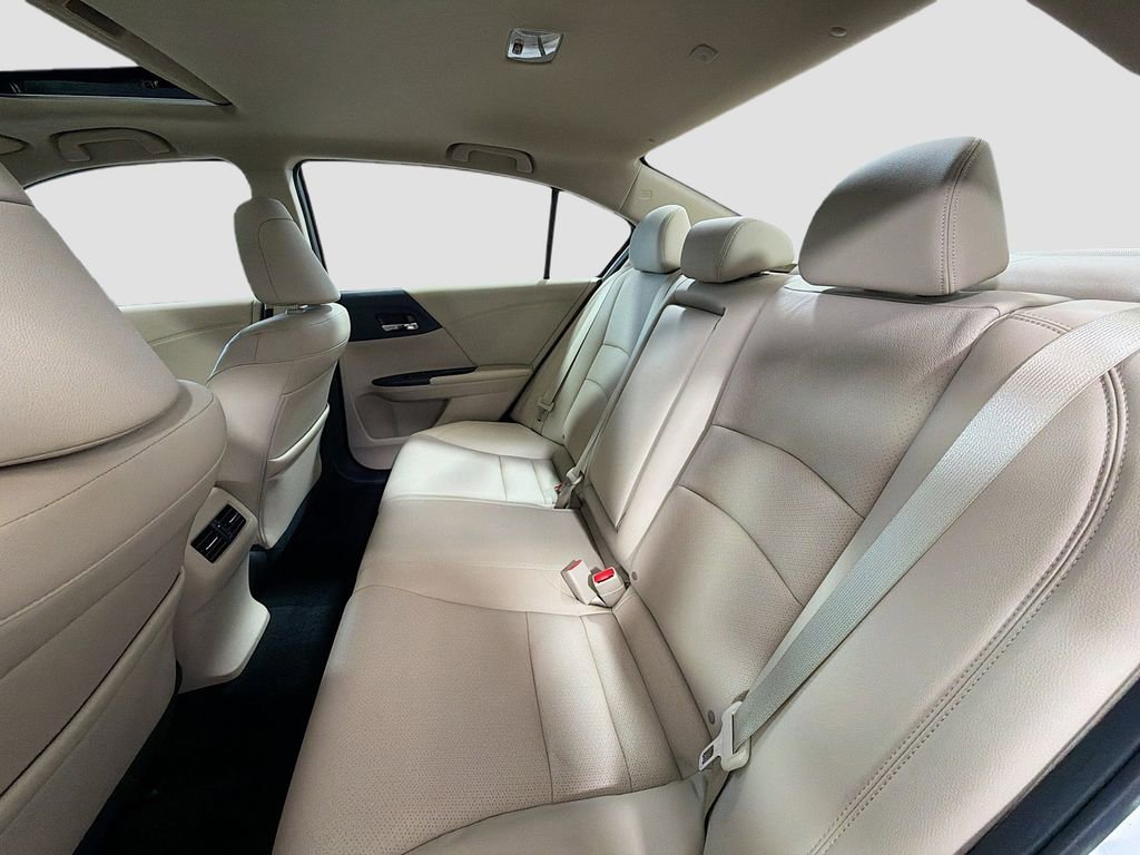 Used 2017 Honda Accord EX-L image 26