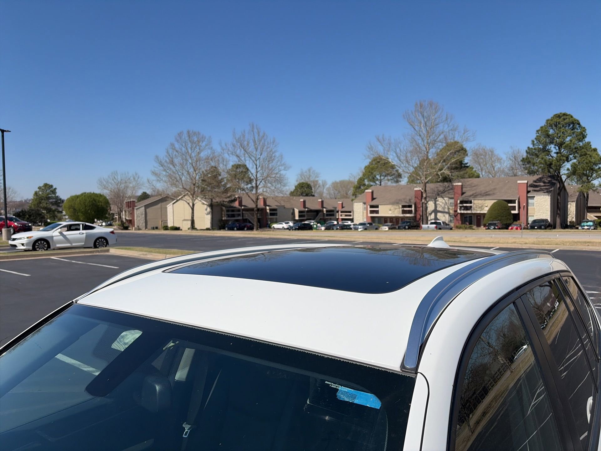 Used 2017 BMW X3 xDrive28i image 3