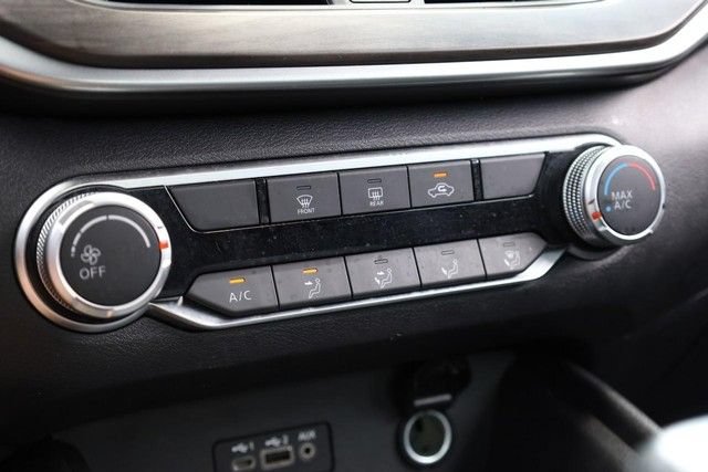 Certified 2025 Nissan Altima 2.5 SV FWD image 13