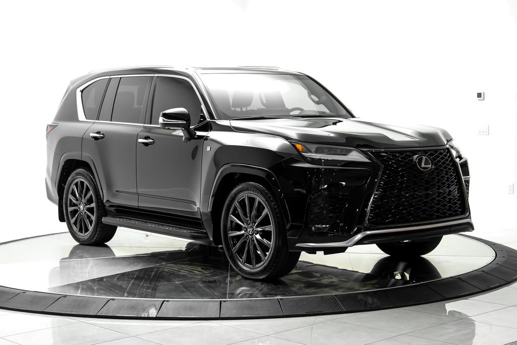 Used 2024 Lexus LX 600 F Sport AWD/4WD image 3