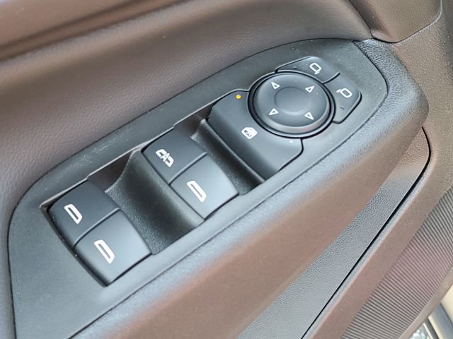 Certified 2024 Chevrolet Equinox LT w/ LPO, Floor Liner Package FWD image 22