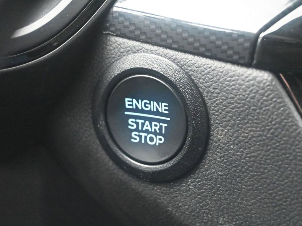 Used 2024 Ford Escape ST-Line image 36