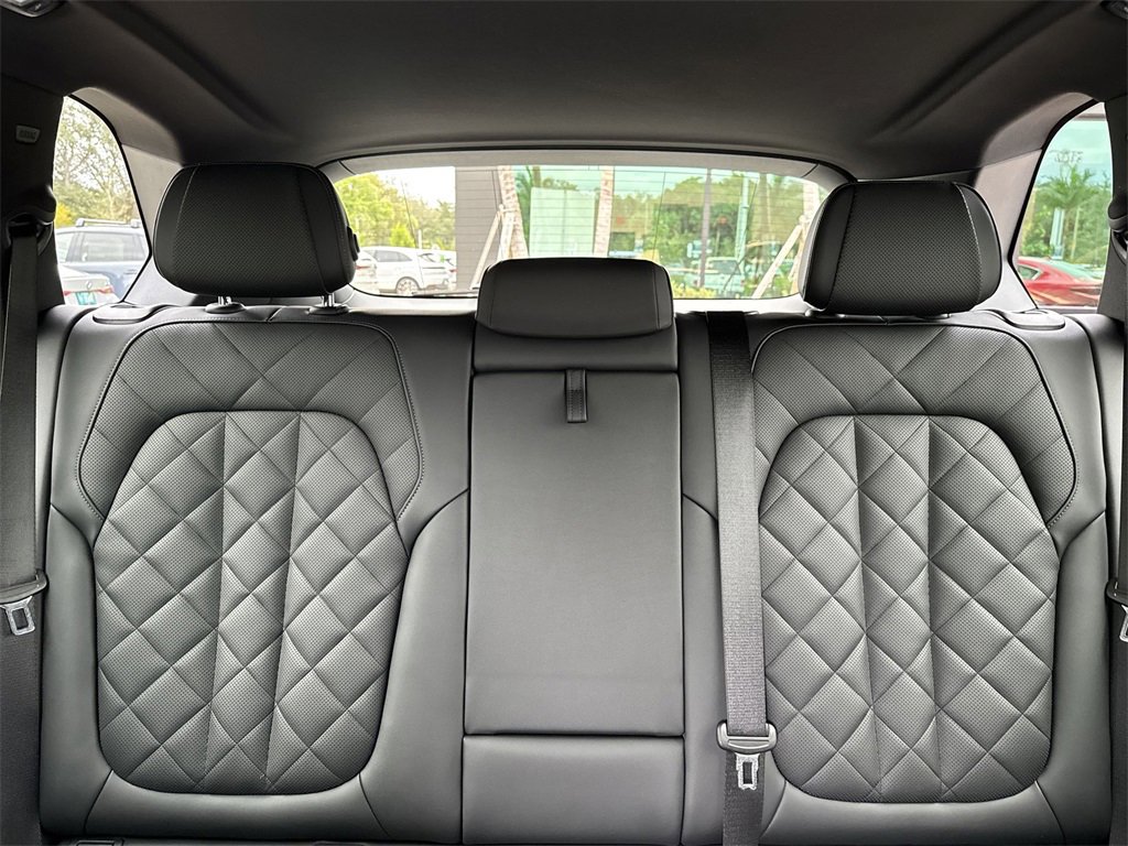 Used 2026 BMW X5 M60i image 19